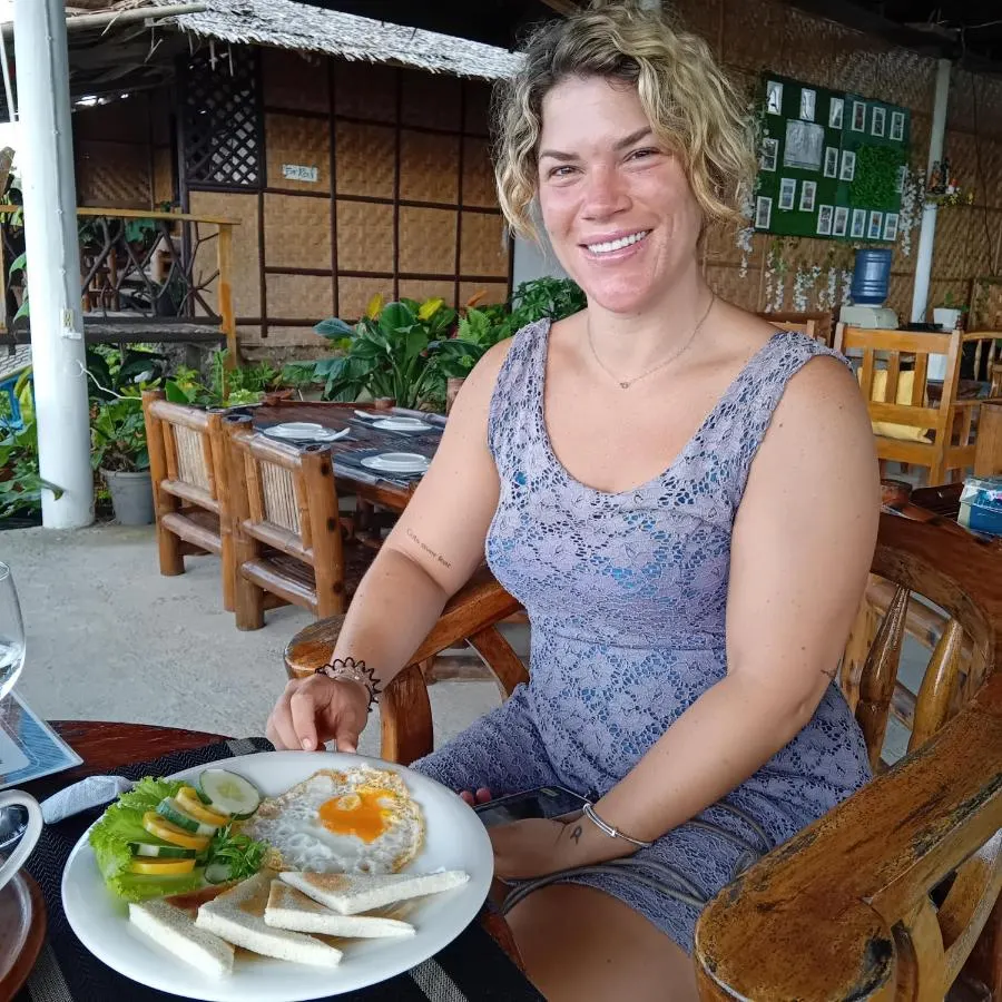 Breakfast plate at the café