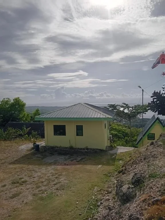 The yellow family bungalow